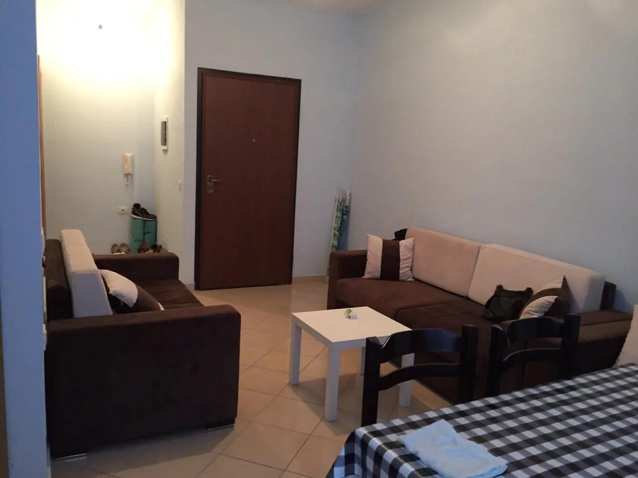 Tulipani Apartments Near Promenade Sarande