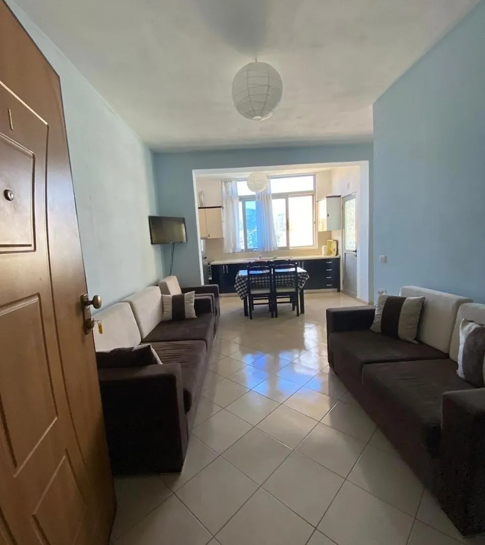 Tulipani Apartments Near Promenade Sarande