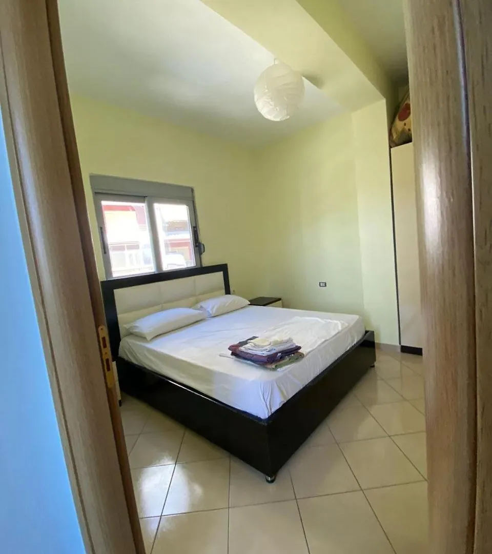 Tulipani Apartments Near Promenade Sarande